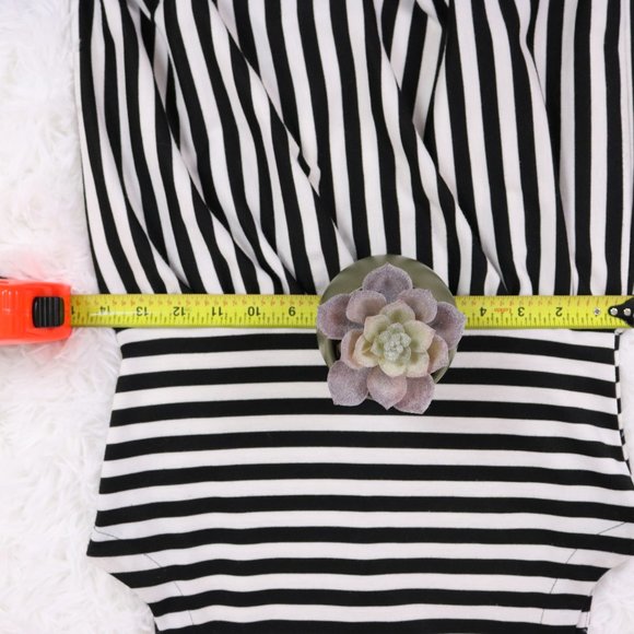 2/$20 Monteau striped sheath shift dress b906 - Picture 7 of 8